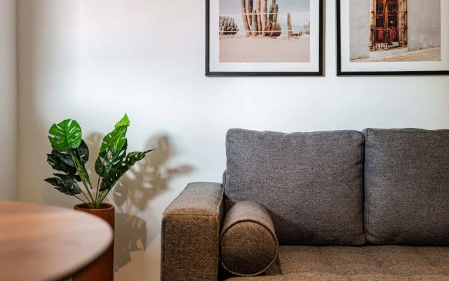 Santa Maria Apartments by VH