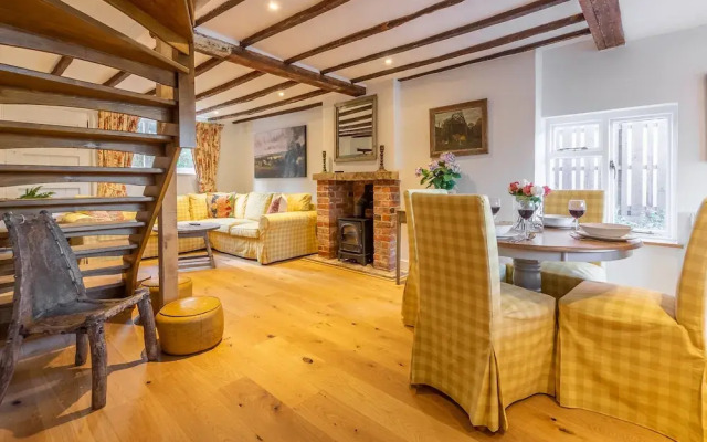 Fenwick Cottage