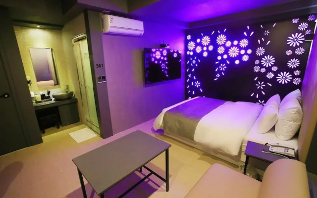 Hotel Form