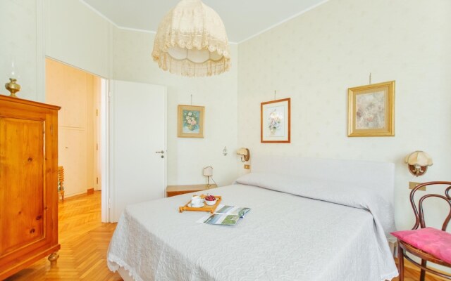 Imperatrice Apartment