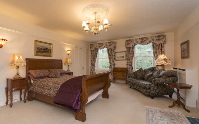 Banoge House