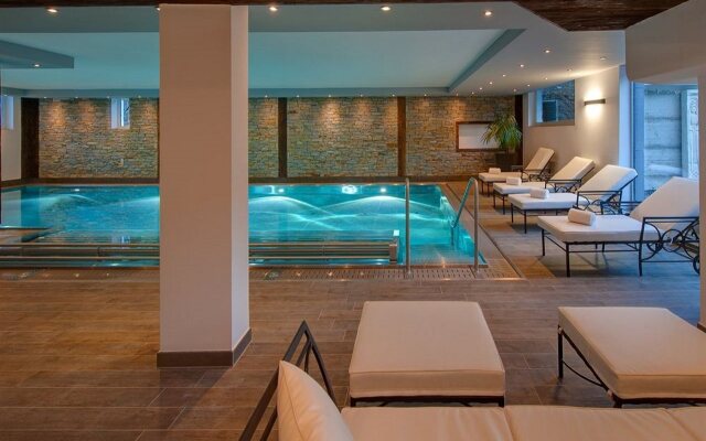 SCHLOSS Zermatt - CBD & Adaptogenic Spa and Sport Hotel
