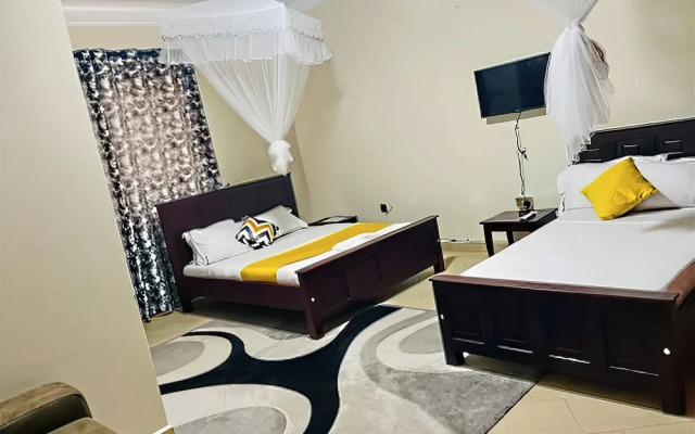 J&L Safari Suites