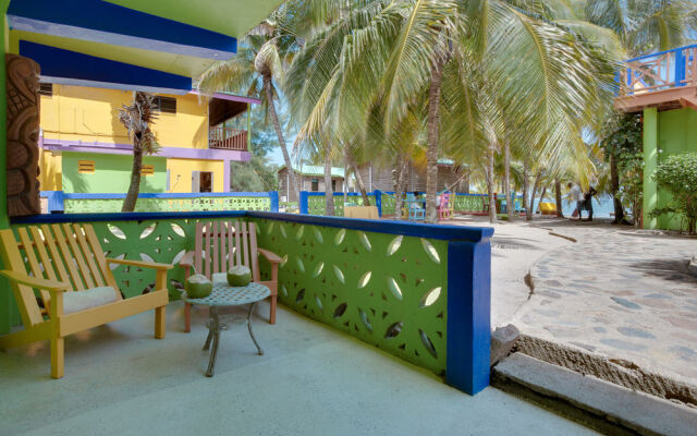 Coconut Row Boutique Hotel