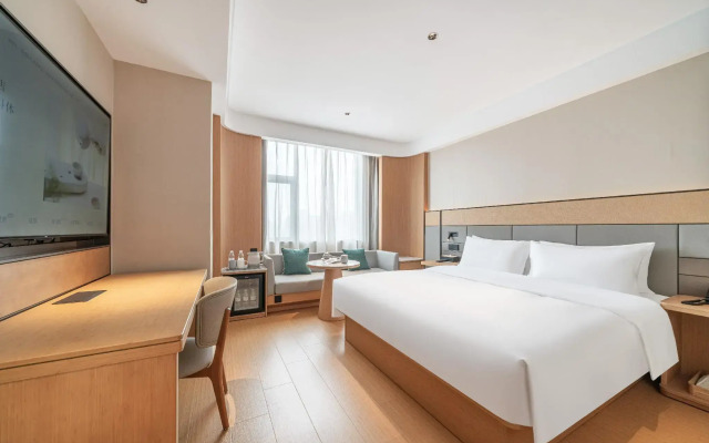Ji Hotel (Shanghai Zhoupu, Wanda Plaza)
