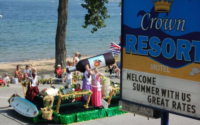 Crown Resort Motel