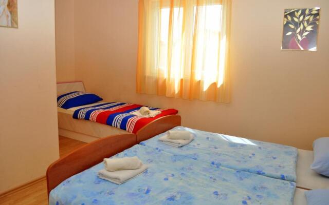 Apartments Ivica