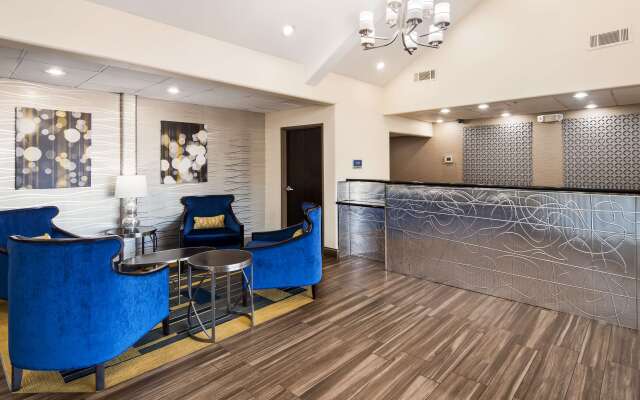 Best Western Plus Tulsa Inn & Suites