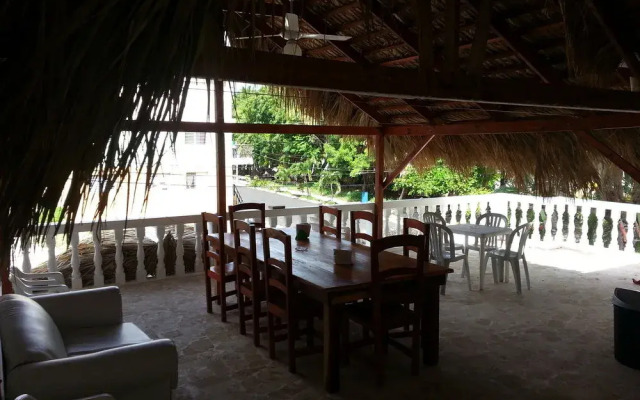 El Paraiso Perdido Beach Hotel