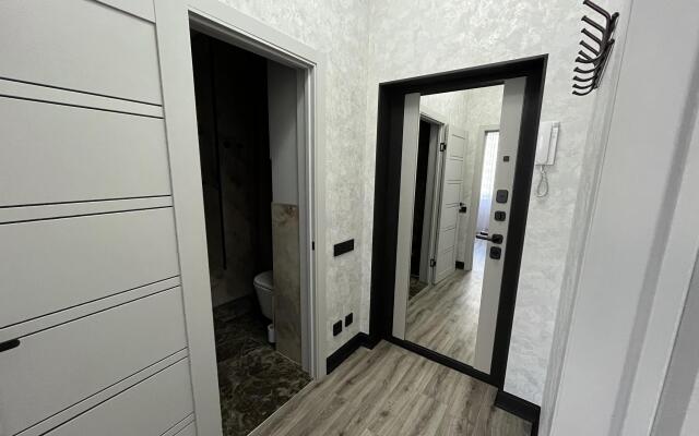 Апартаменты на набережной Ярыгинская 17