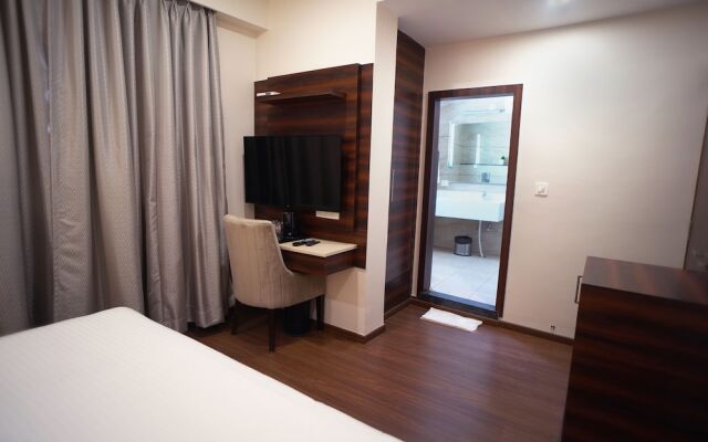 Sai Maa Hotel & Residency