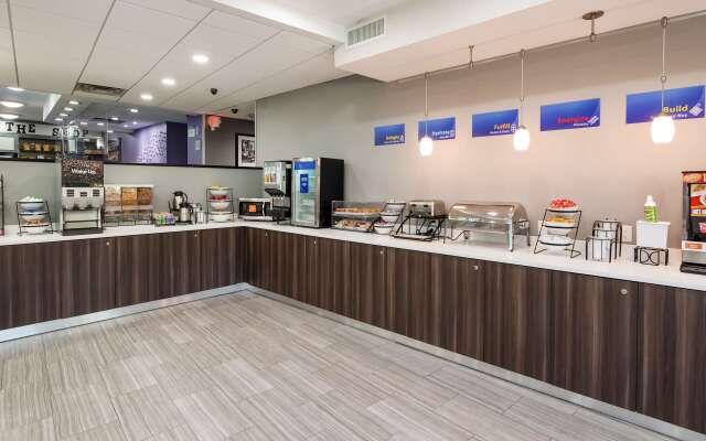 Best Western Paramus Hotel & Suites