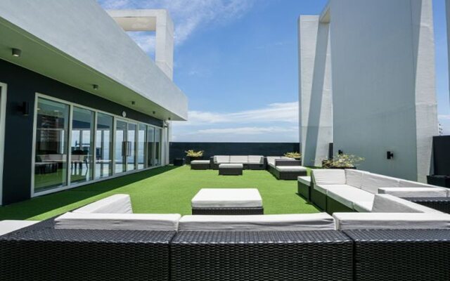 The Suites At Torre Lorenzo Malate