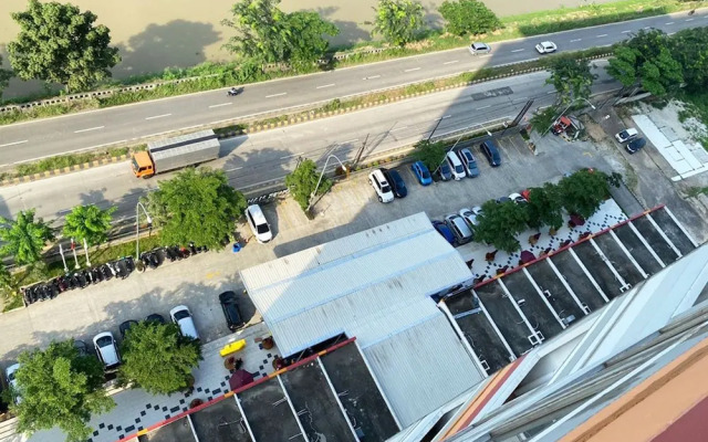 X-pressbedroom Riverview Cikarang