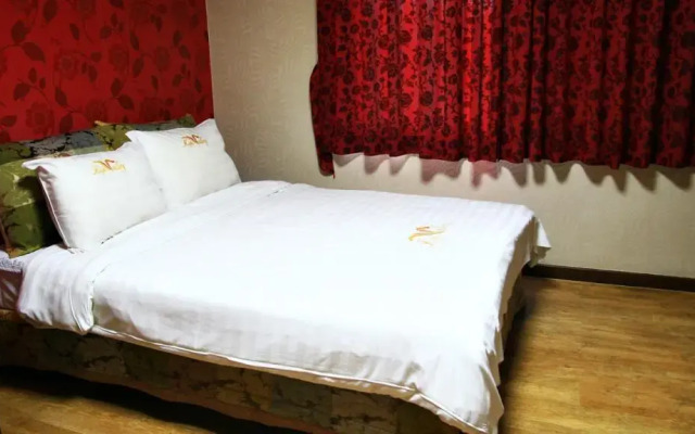 High Valley Hotel