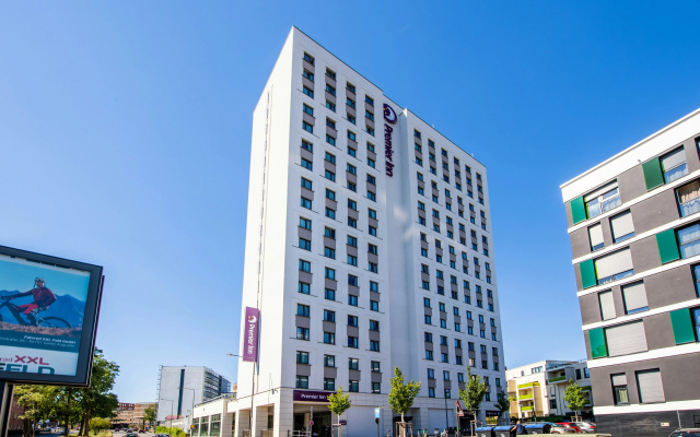 Premier Inn Cologne City Sud Hotel