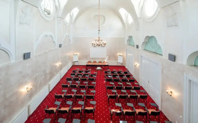 Complex Jasmine Ocna Sibiului  Hotel Helios