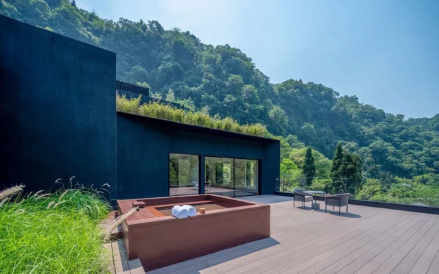 ZOLAND Resort Hotel Emei Mountain