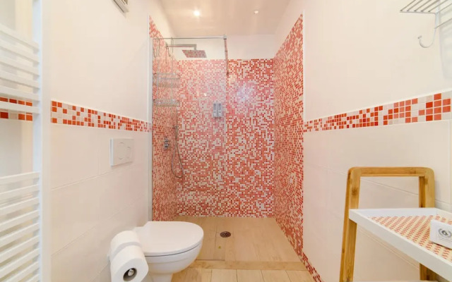 Romantic Antica Sponda