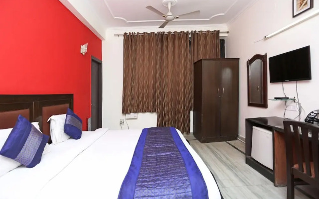 OYO 3251 Royal Inn