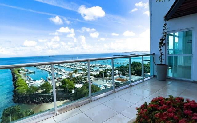 Apartamento de Alto Luxo no Cloc Marina.
