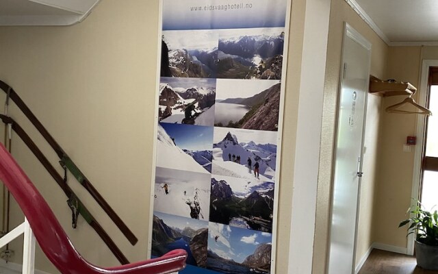 Eidsvåg Fjordhotell