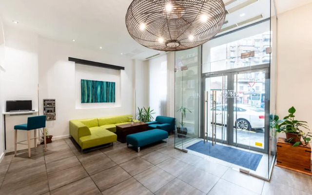 Atrium Fashion Hotel
