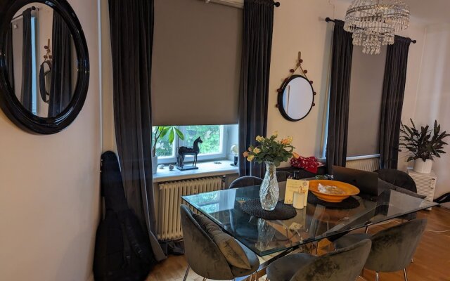 Stylish 2-bed Apartment in Central Stockholm