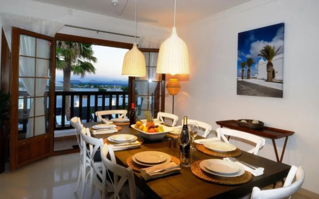 106072 - Villa in Playa Blanca