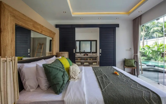 Villa Hugo – Guest Rooms – Kerobokan Kelod
