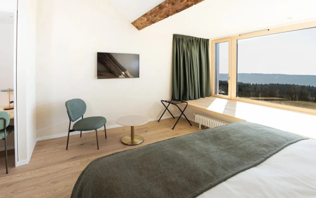 Hôtel-Restaurant de la Vue-des-Alpes – Guest Rooms – Val-de-Ruz