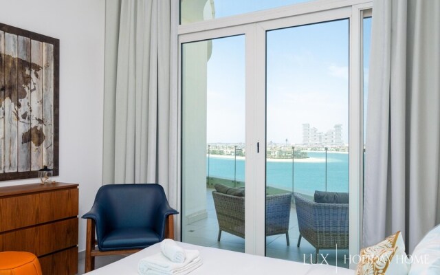 LUX Holiday Home - Royal Bay 1