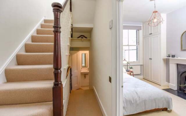 Stunningly Decorated 3 Bed Family Home in Hammersmith