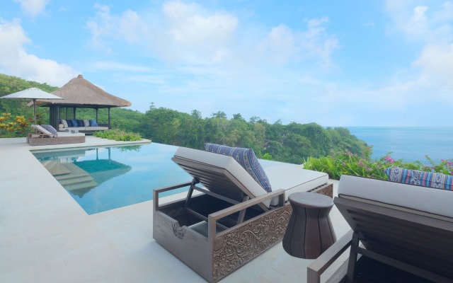 Raffles Bali