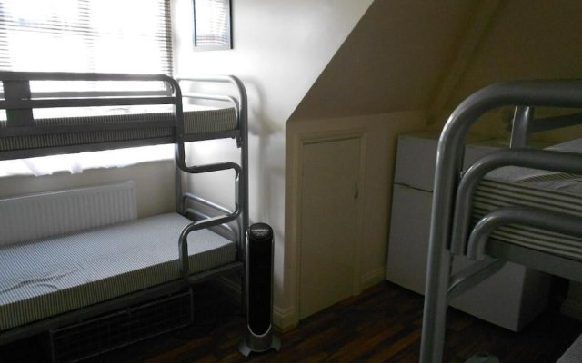 247 London Hostel