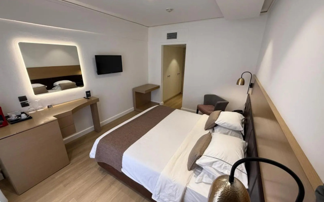 Aeolis Hotel