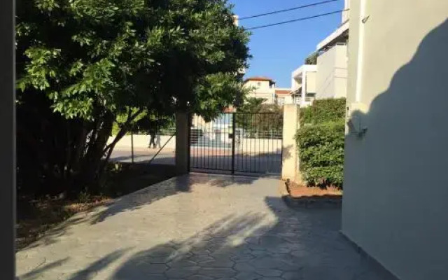 VASO HOME 150m. from the beach.
