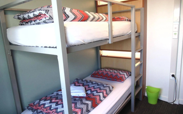 YHA Auckland City - Hostel / Backpacker