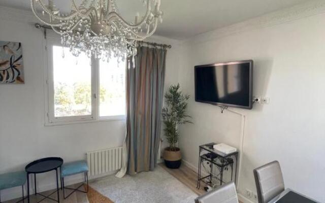 Très joli appartement mignon confortable à Paris Villeneuve-la-Garenne