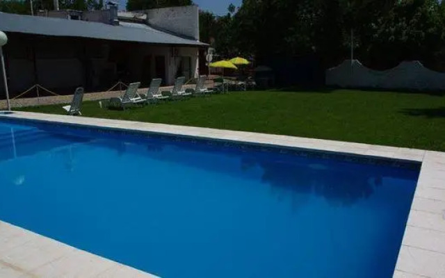 Rioma Hotel