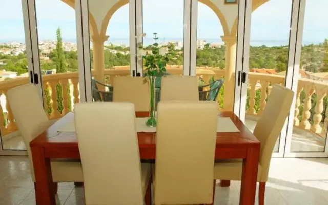 Villa El Cazador
