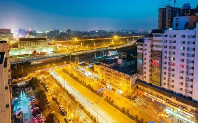 James Joyce Coffetel (North gate of Xi'an Railway Station Anyuan Gate Subway station)