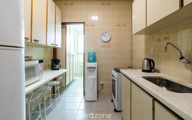 3-bedroom Apt in Oceanfront Building Adlb0203