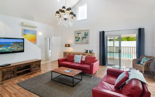 40 Wyuna Drive