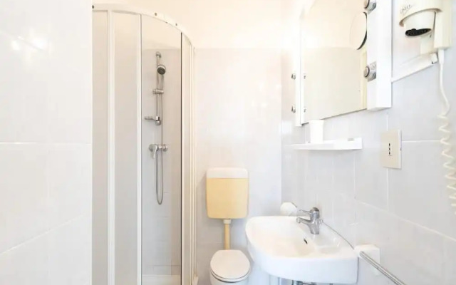 Cozy Studio Apartment With sea View - Beahost