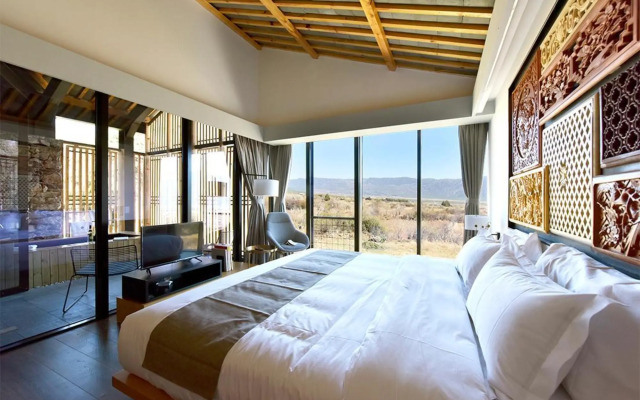 The Rock Hotel