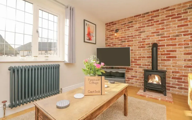 Pumphouse Cottage