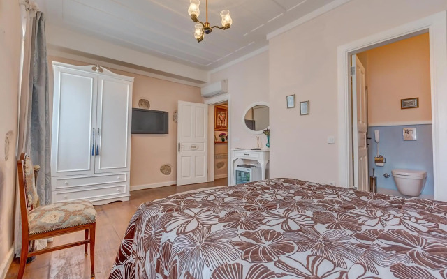 Erendira Hotel - Special Class
