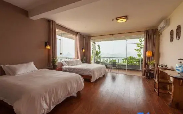 Yangshuo Above the Clouds Morning Light Homestay