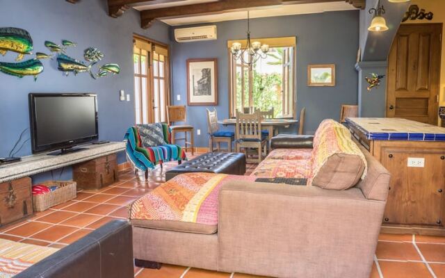 Casa Gali AV 43 2 BR by Casago